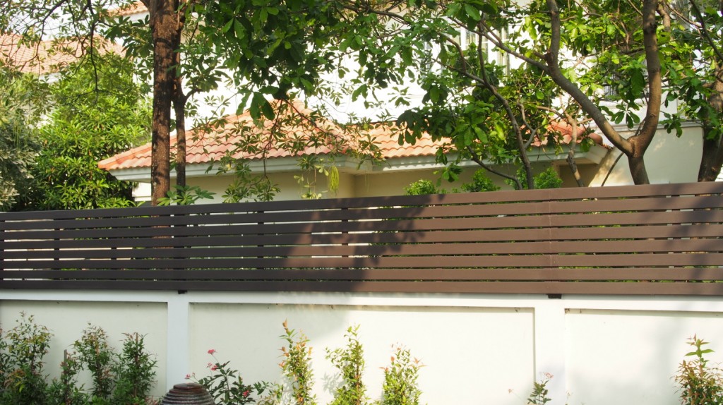 ระแนงบังตา เฟอร์เพคเพลส