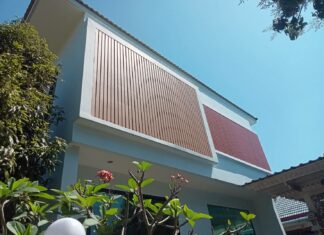 รับติดตั้งระแนงบังแดด หรือ ระแนงกันแดดไม้เทียม/ไวนิล โดยมืออาชีพ ระแนงกันแดด