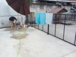 รั้วกั้นสุนัขนอกบ้าน